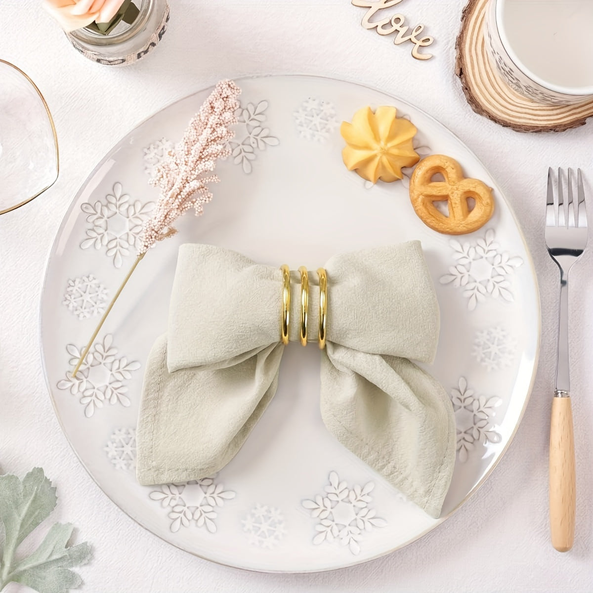 Cloth Napkins Set of 6 or 12 Solid Color Pleated Texture 16x16 Inch Washable Reusable Fabric Napkins for Wedding Dinner Party Banquet Restaurant Kitchen Table Decor