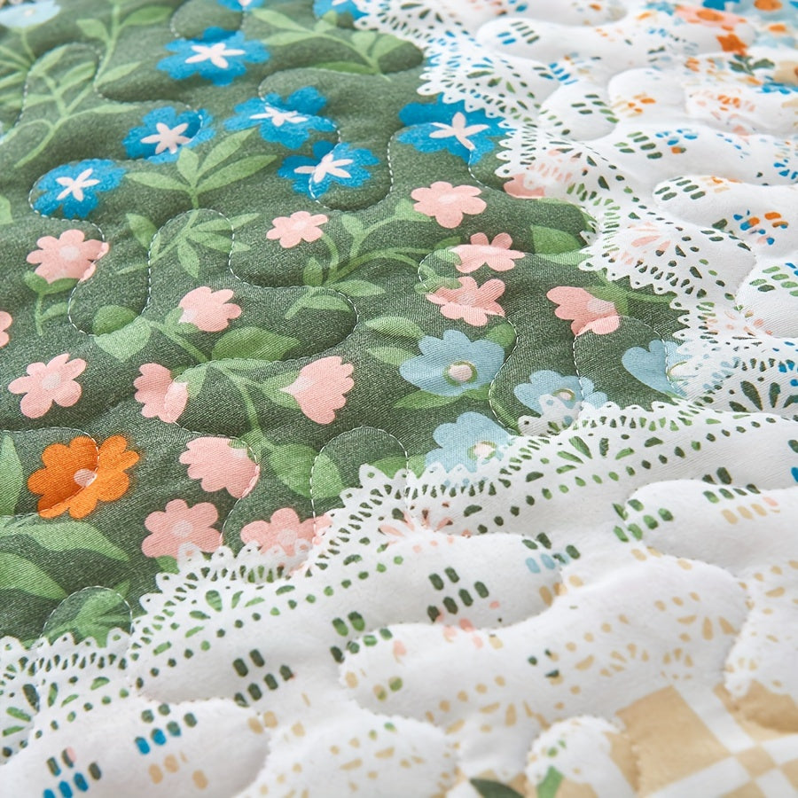 Floral Quilt Set 2 3 Piece Twin Full Queen King Lightweight Patchwork Coverlet Bedding Set Soft Cozy Boho Comforter with Pillow Shams Green Blue Pink Plaid Spring Summer Year Round