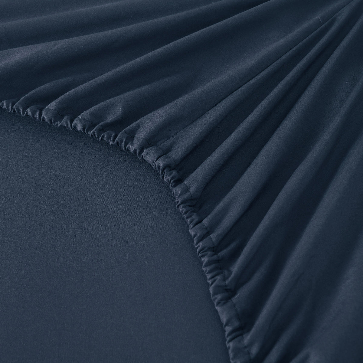 Microfiber Bed Sheets Set 6 Piece Hotel Grade 18" Deep Pocket, Breathable Soft Bedding Twin Full Queen King, 100 GSM All-Season Comfort, Machine Washable Fitted Sheet Flat Sheet Pillowcases, 12 Colors