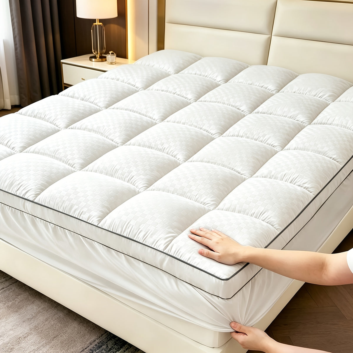 Quilted Mattress Pad 1000GSM Deep Pocket Mattress Protector Fits 8-21 Inch Machine Washable Soft Breathable Bed Cover Twin Full Queen King California King