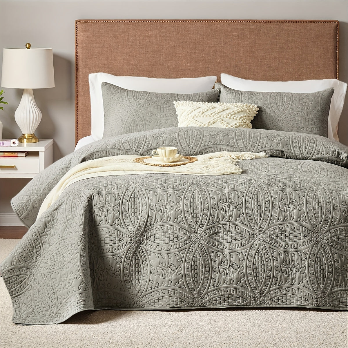 Coin Pattern Quilt Set 2/3 Piece – Lightweight Microfiber Bedspread Soft All-Season Coverlet with Pillow Cases, Twin Full Queen King, Modern Style Bedroom Comforter Set Multiple Colors & Random Color