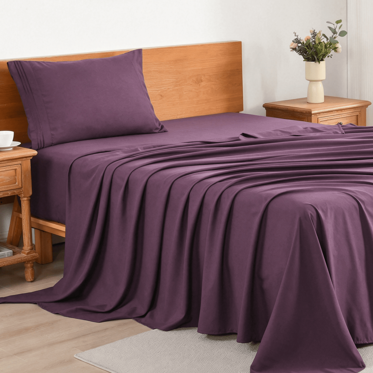 Cooling Bed Sheet Set 3/4 Piece 18 Inch Deep Pocket, Soft Breathable Microfiber Sheets for Hot Sleepers Hotel Luxury Summer Bedding Twin Full Queen King, 12 Colors Available