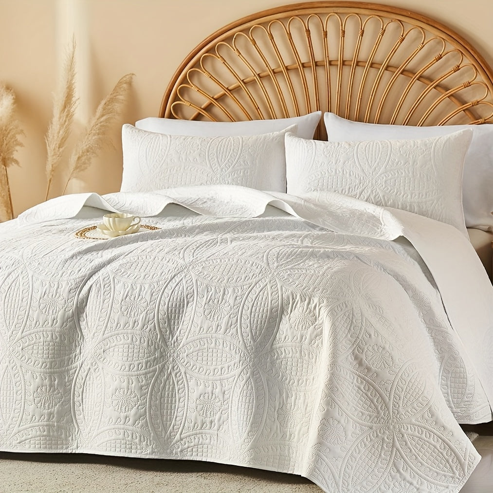 Quilt Set Queen Size 2/3 Piece Lightweight Microfiber Bedspread Soft Cool Coin Pattern Coverlet for All Seasons – Modern Summer Quilt with Pillow Cases for Bedroom Family Gift