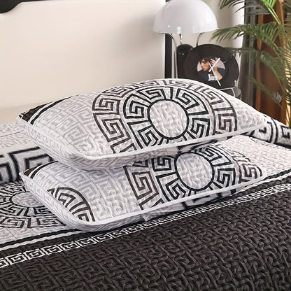Fleece Bed Cover Set 3 Piece Traditional Style All-Season Quilted Comforter – Machine Washable Active Print Polyester Fill Durable Cover Full Queen King Reddish Brown Warm Bedding