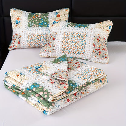 Floral Quilt Set 2 3 Piece Twin Full Queen King Lightweight Patchwork Coverlet Bedding Set Soft Cozy Boho Comforter with Pillow Shams Green Blue Pink Plaid Spring Summer Year Round