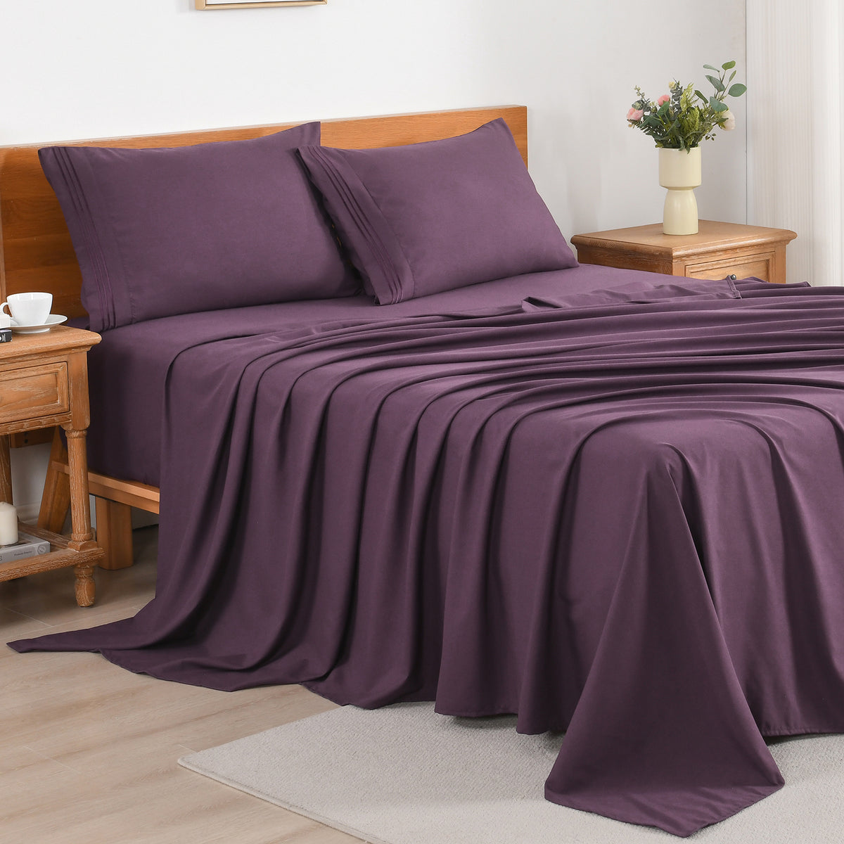 Cooling Bed Sheet Set 3/4 Piece 18 Inch Deep Pocket, Soft Breathable Microfiber Sheets for Hot Sleepers Hotel Luxury Summer Bedding Twin Full Queen King, 12 Colors Available