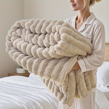 Striped Throw Blanket Ultra Soft Warm Faux Fur Blanket for Sofa Couch Bed, Lightweight Skin-Friendly All-Season Blanket for Bedroom Office Travel Camping, Cozy Gift for Women Men