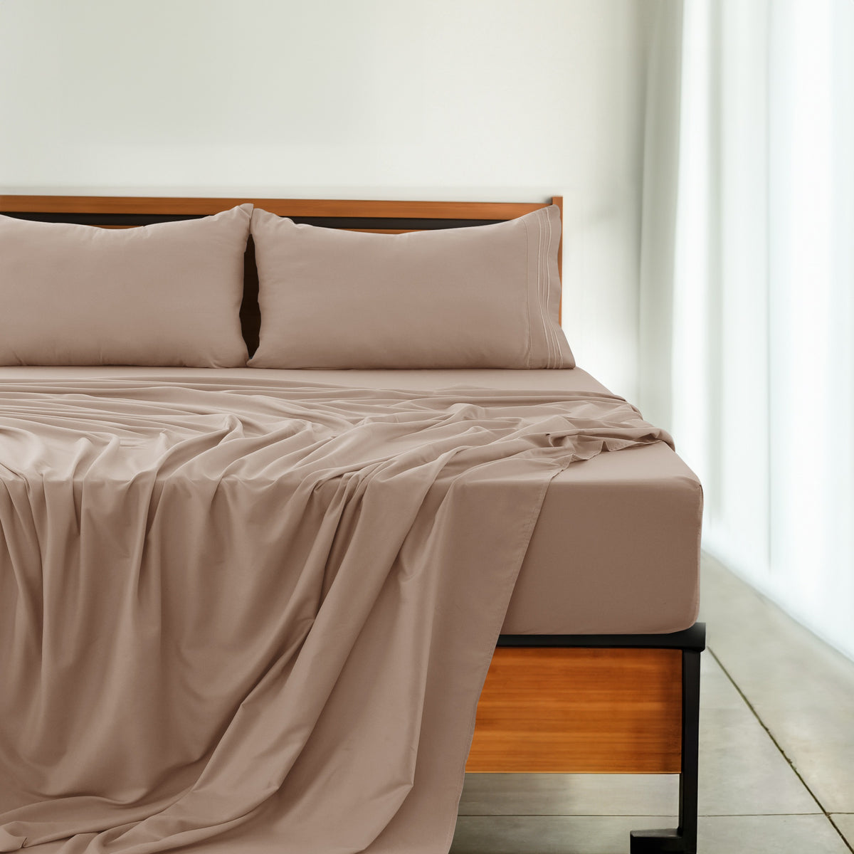 Soft Microfiber Bed Sheet Set 4-Piece 1800 Series 16 Inch Deep Pocket Hotel Luxury Cooling Sheets with Embroidered Pillowcases, Fade & Shrink Resistant, Twin to Cal King, 20 Colors