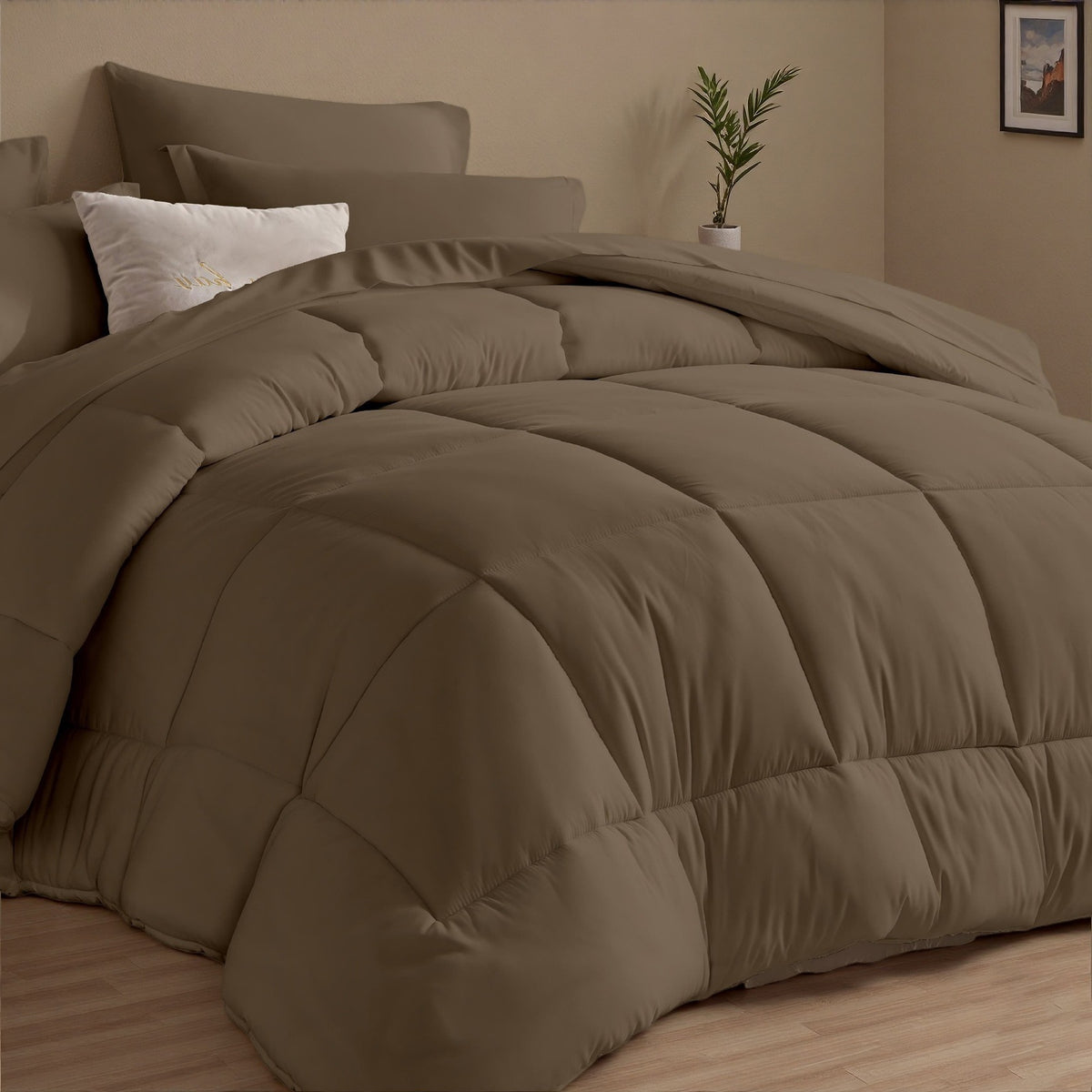 Comforter Set 5/7 Piece Checkered Pattern Bed in a Bag – Ultra Soft Breathable Fluffy Fiber Fill All Season Bedding Set with Comforter Flat Sheet Fitted Sheet Pillowcases, Twin Full Queen King 17 Colors