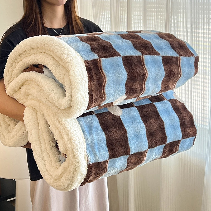 Checkered Pattern Throw Blanket Soft Cozy Fleece Blanket for Bed Sofa Multiple Sizes & Colors Lightweight Warm Blanket for Bedroom Dorm Living Room Home Decor Gift