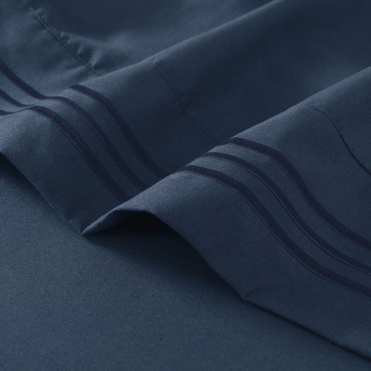 Microfiber Bed Sheets Set 6 Piece Hotel Grade 18" Deep Pocket, Breathable Soft Bedding Twin Full Queen King, 100 GSM All-Season Comfort, Machine Washable Fitted Sheet Flat Sheet Pillowcases, 12 Colors