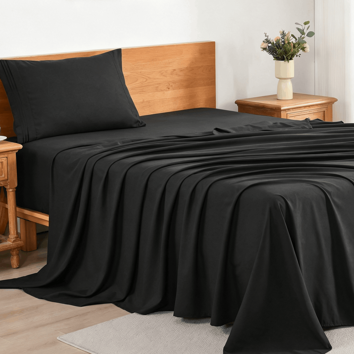 Cooling Bed Sheet Set 3/4 Piece 18 Inch Deep Pocket, Soft Breathable Microfiber Sheets for Hot Sleepers Hotel Luxury Summer Bedding Twin Full Queen King, 12 Colors Available