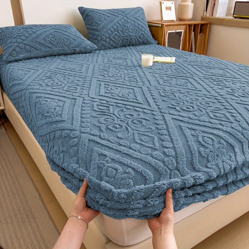 Fitted Sheet Twin Full Queen King Plush Embossed Texture, Thick Warm Mattress Protector for Autumn Winter Bedding, Soft Washable Bed Sheet European Design in Gray Blue Coffee Off White Deep Gray